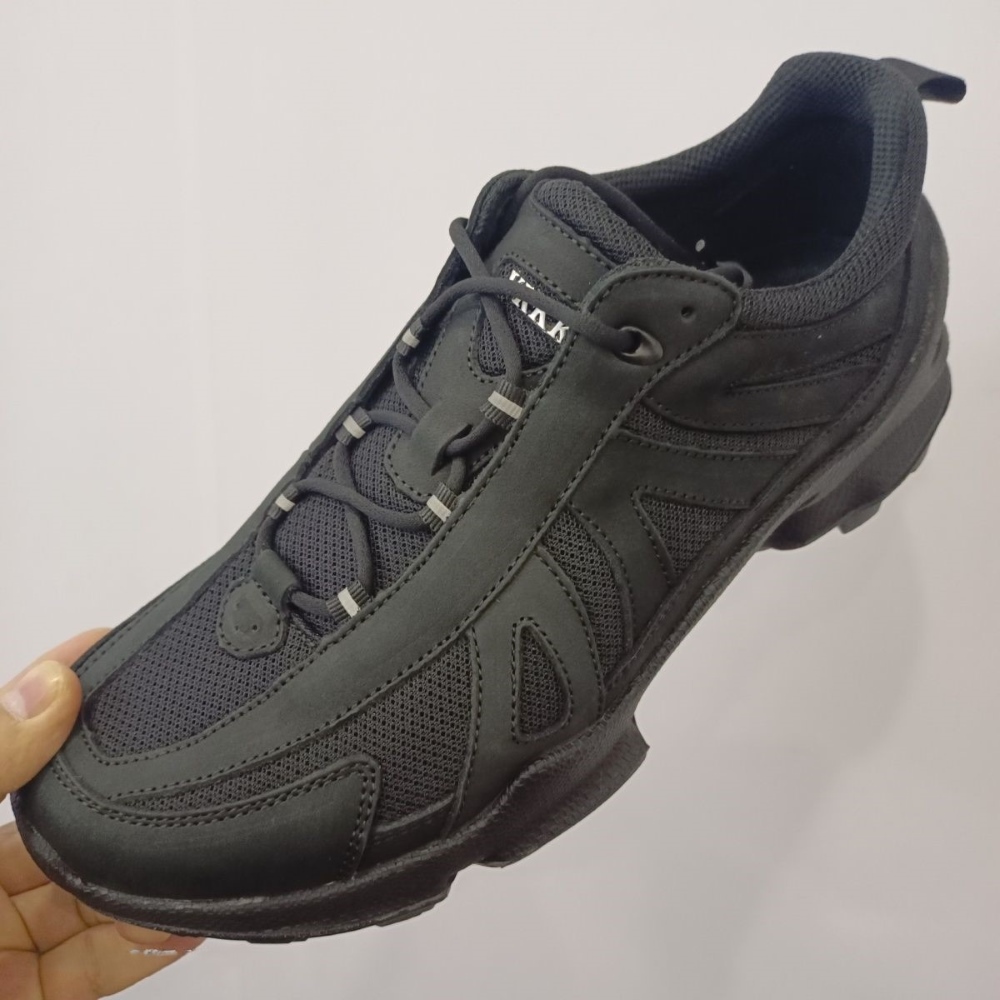 Men'S Shoes Japanese Brand - トレンディな高級ブランドのハイキングシューズ メンズ 耐滑性 ステッチスニーカー メッシュ パッチワークデザイン