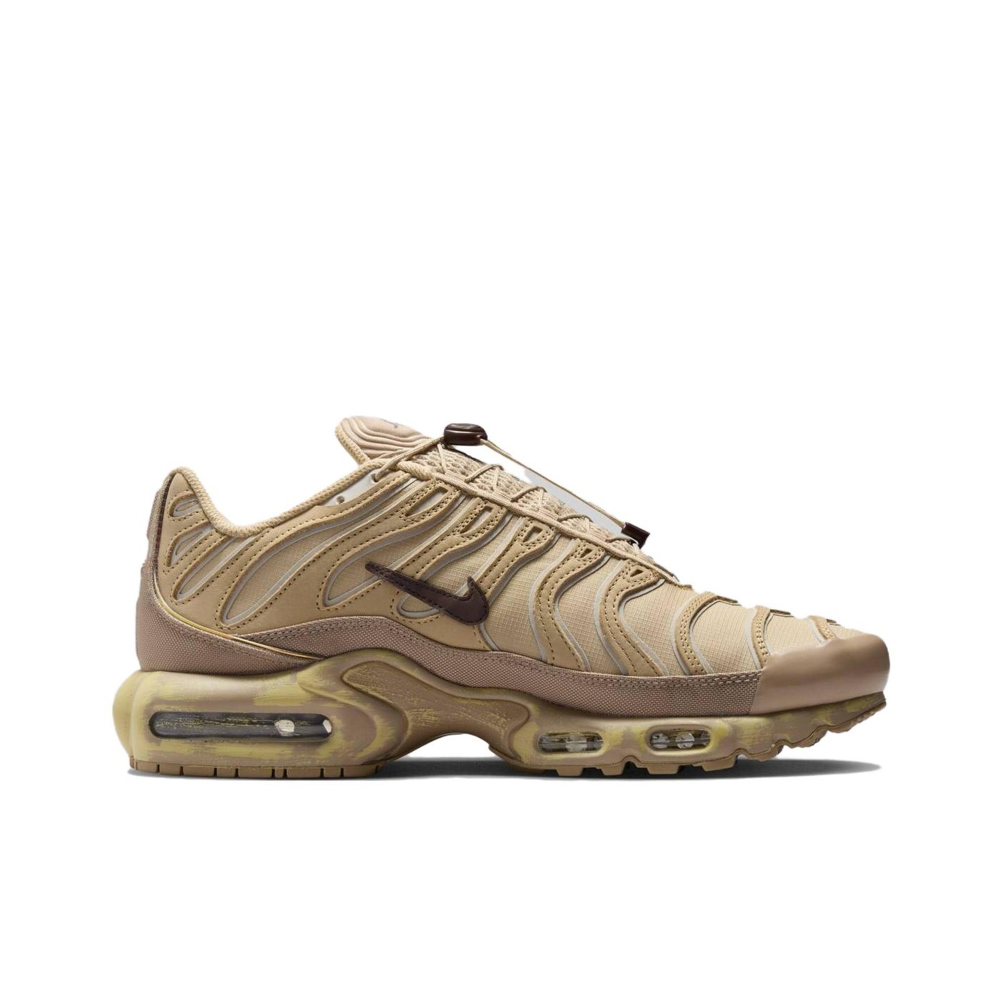 ナイキ エア マックス プラス ロートップ カジュアルシュー - Men Shoes Myntra のレビューと価格