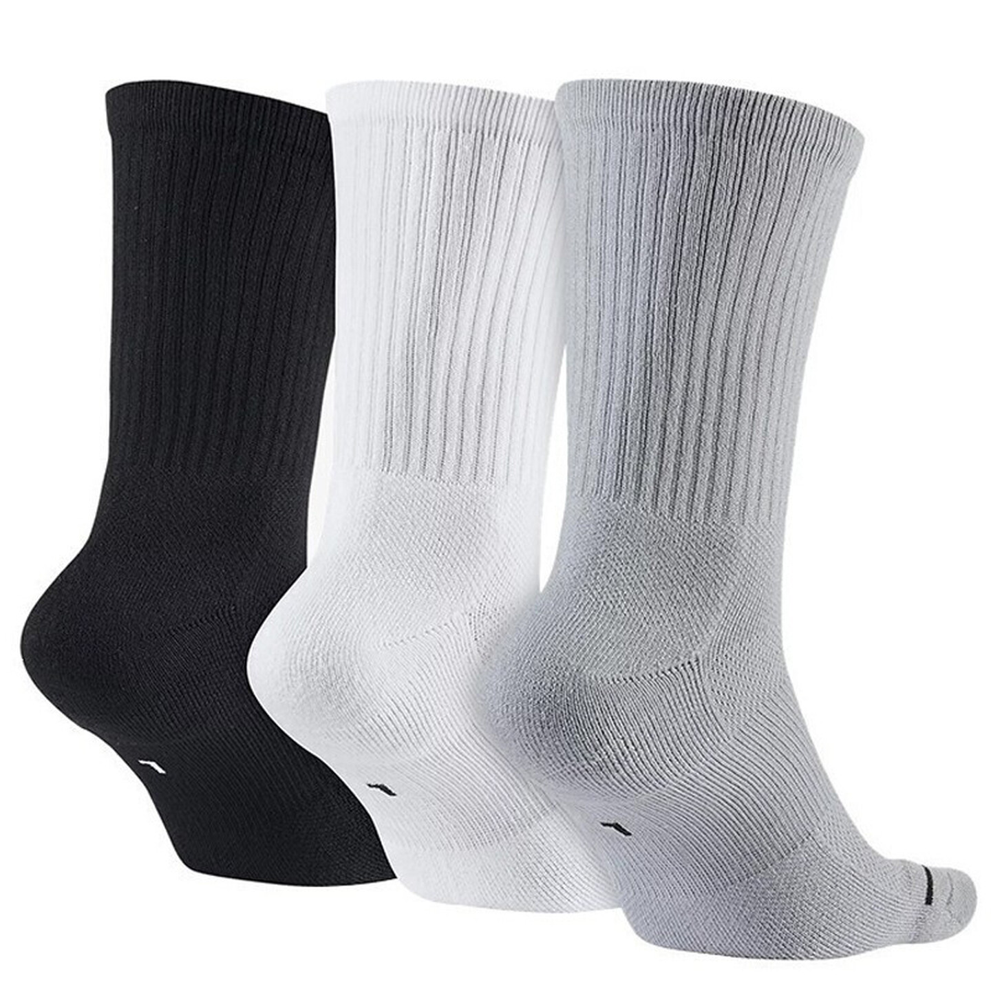 ナイキ (NIKE) 男女兼用 3 パック ソックス: エア - Men'S Shoes Nike Jordan のレビューと価格