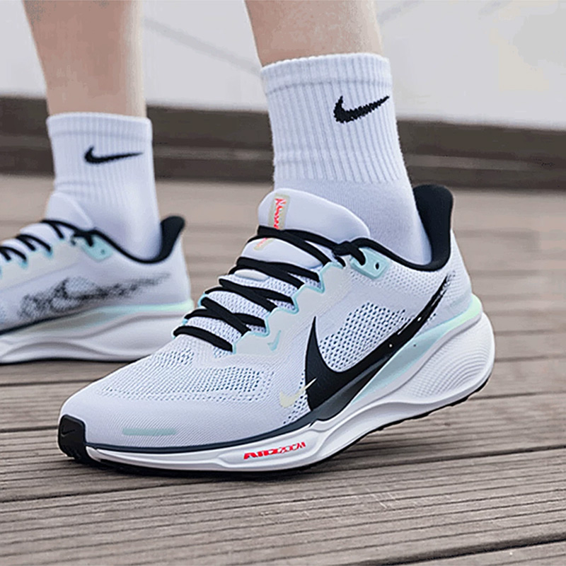 ナイキ メンズ ランニングシューズ AIR ZOOM PEG - Men'S Shoes Nike Jordan のレビューと価格
