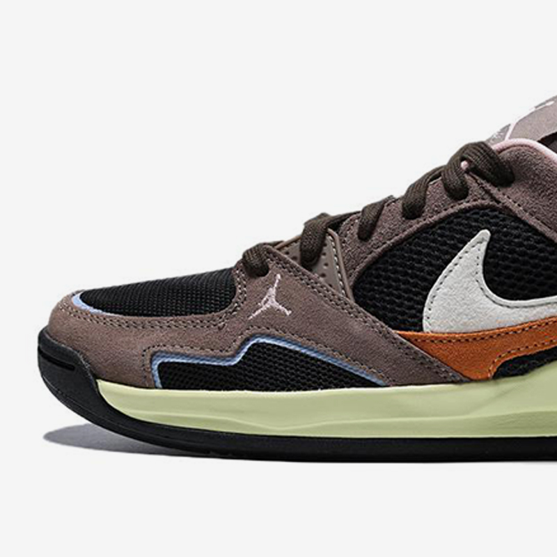 ナイキ純正ジョーダンCMFTエラメンズミニマリストレトロバス - Men'S Shoes Nike Jordan のレビューと価格