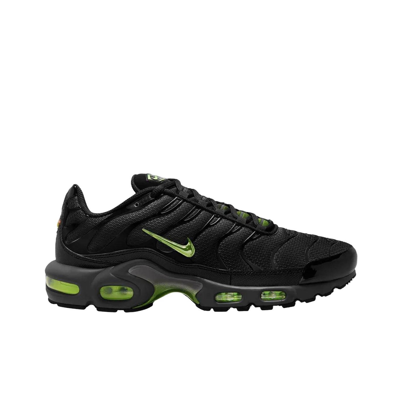 ナイキ エア マックス プラス ランニングシューズ メンズ  - Men Shoes Myntra のレビューと価格
