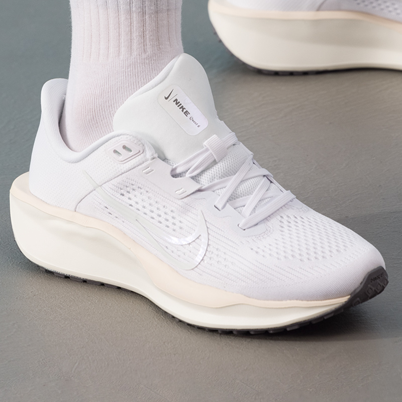 ナイキ限定版メンズホワイトランニングシューズ、軽量通気性メッ - Men'S Shoes Limited Edition のレビューと価格